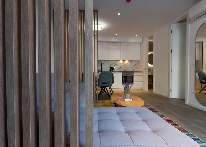 Bernard With Shared Pool Lägenhet