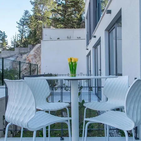 Apartment Bernard With Shared Pool *