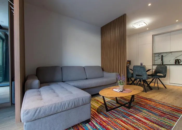 Apartmán Bernard With Shared Pool *