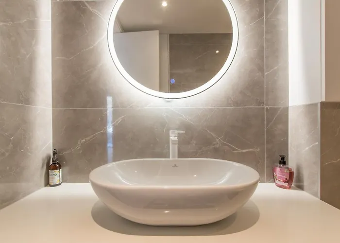 Bernard With Shared Pool *